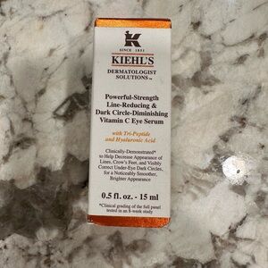 Kiehl's Powerful-Strength Vitamin C Eye Serum with Orange Accents